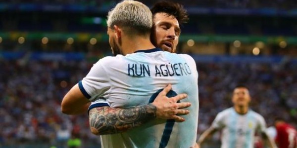 梅西深情告白阿圭罗：我如此爱你 我将想念你